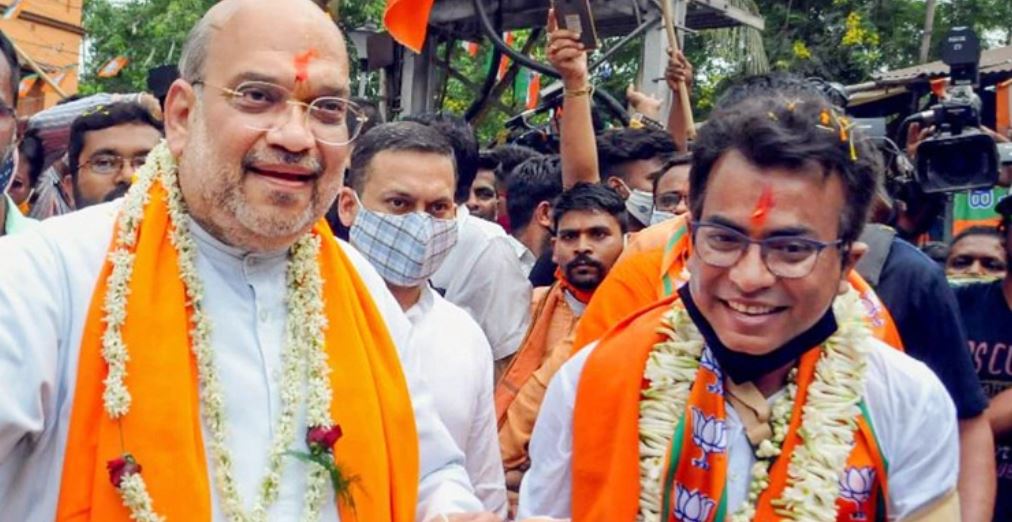 অমিত শাহের কাছে কাজ চেয়ে ট্রলের শিকার রুদ্রনীল