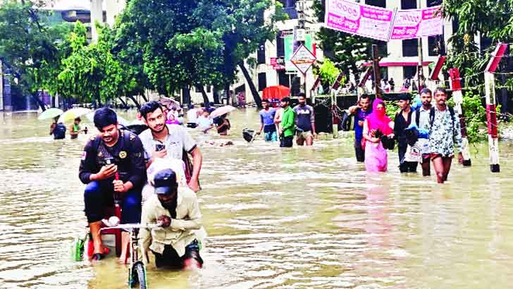 স্মরণকালের ভয়াবহ বন্যা, সিলেটে মানবিক বিপর্যয়