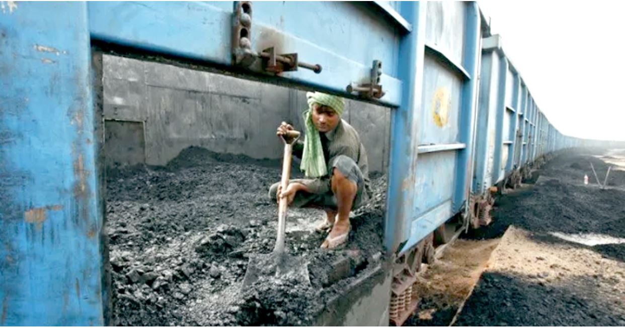 মূল্যছাড়ে রাশিয়ার কাছ থেকে কয়লা কেনা বাড়িয়েছে ভারত