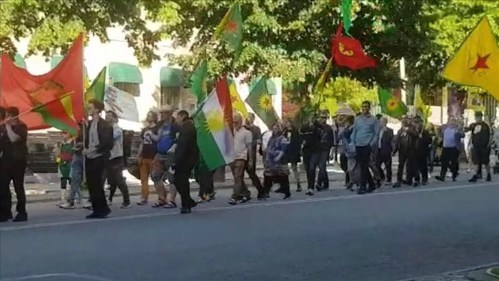 তুরস্কের বিরুদ্ধে অস্ত্র নিষেধাজ্ঞার দাবিতে সুইডেনে বিক্ষোভ