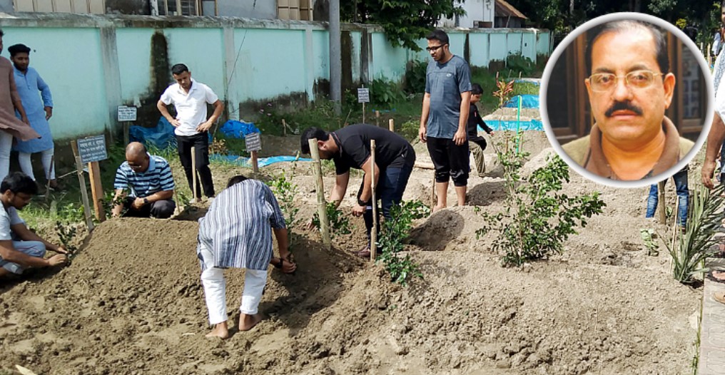 স্ত্রীর কবরের পাশেই শায়িত হলেন পরিচালক সোহান