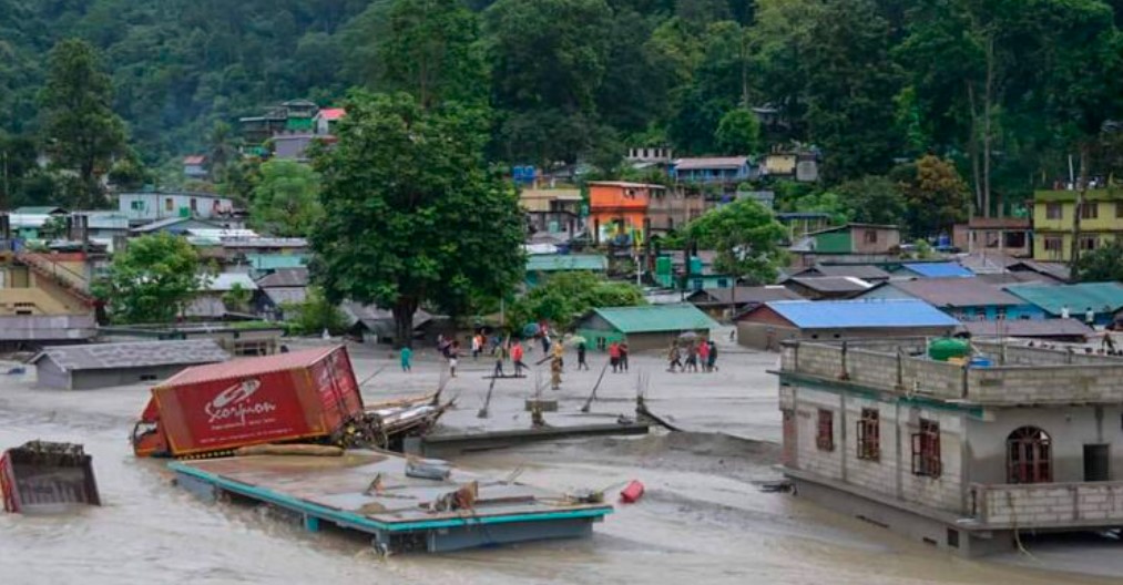 সিকিমে বন্যায় অর্ধশতাধিক প্রাণহানি