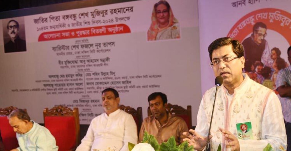 ‘বঙ্গবন্ধু বারবার কারাবরণ করেছেন, পুলিশের ভয়ে পালাননি কখনো’