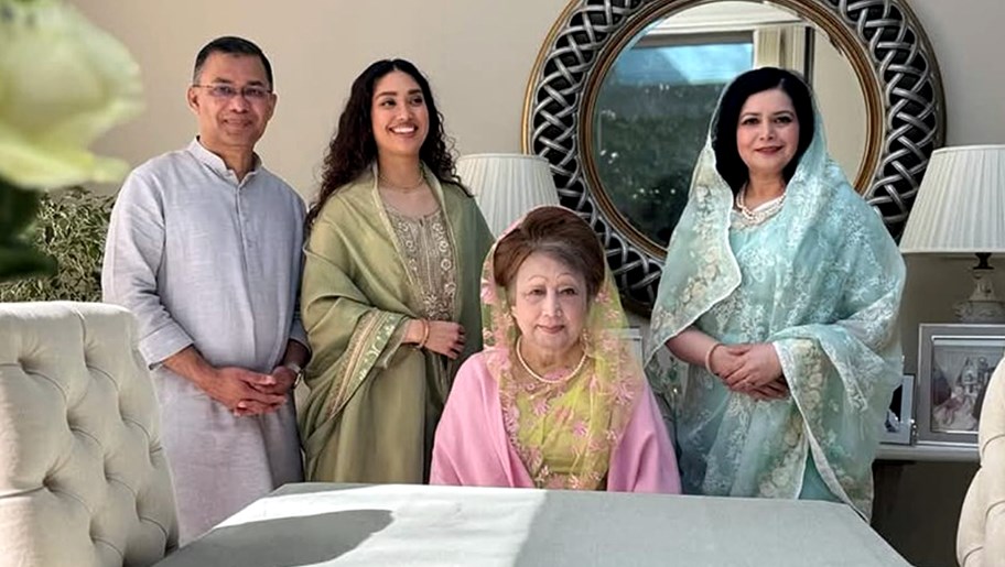 ৫ মে দেশে ফিরছেন খালেদা জিয়া, সঙ্গে থাকবেন দুই পুত্রবধূ