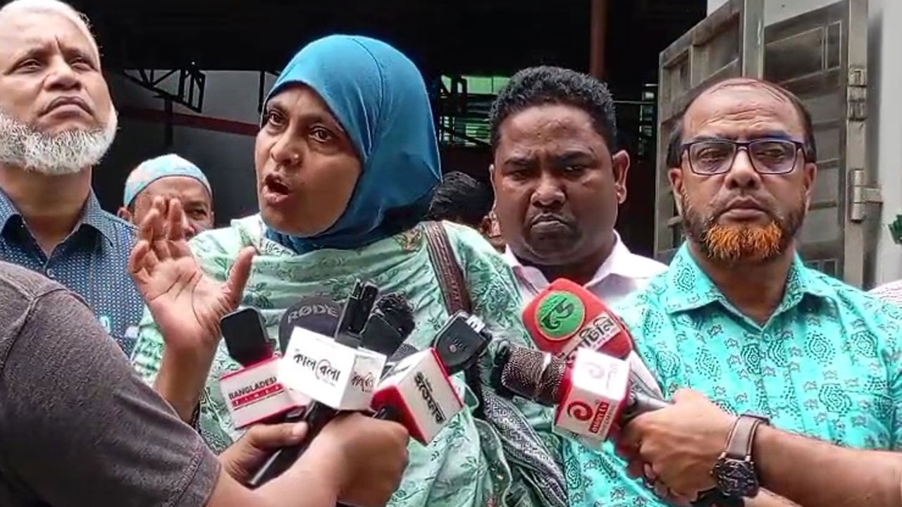 এবার আন্দোলনে কারিগরি শিক্ষকরা, দাবি পূরণে ৪ দিনের আল্টিমেটাম