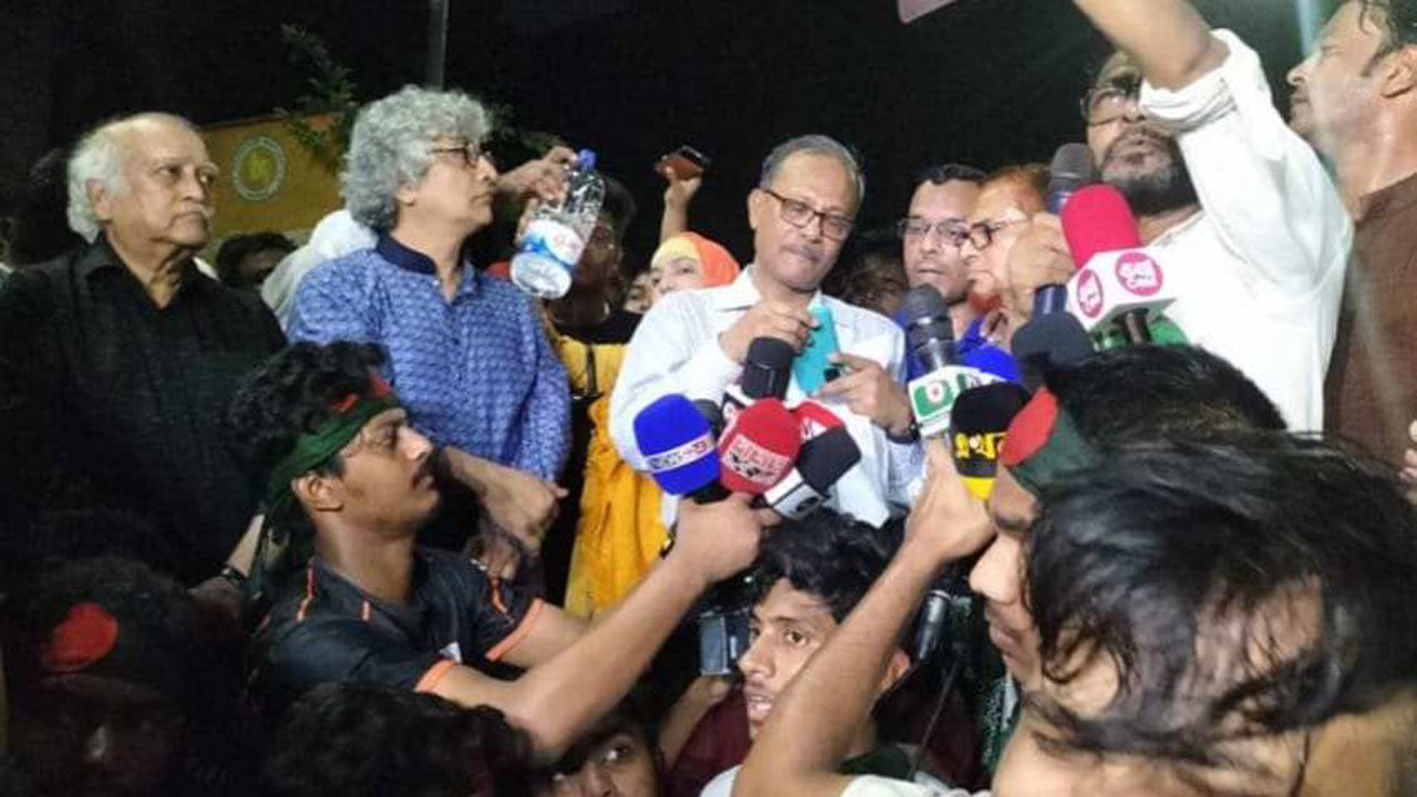 জগন্নাথ বিশ্ববিদ্যালয়ের সব দাবি মেনে নিয়েছে সরকার
