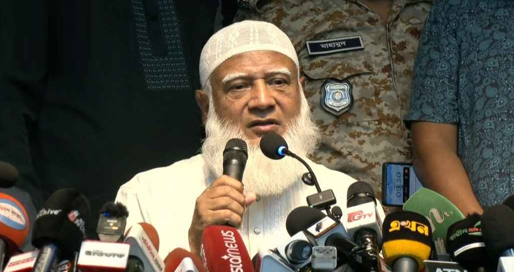 প্রধান উপদেষ্টার কাছে দুই বিষয়ে রোডম্যাপ চেয়েছে জামায়াত