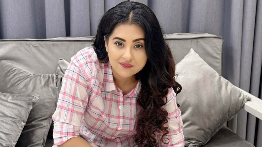 পরকীয়ার গুঞ্জনে মুখ খুললেন সারিকা