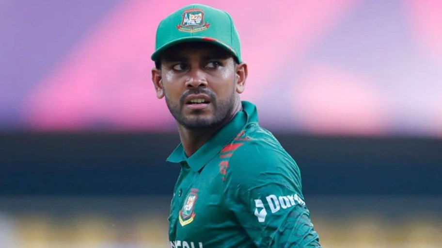 মিরাজ থাকায় সুযোগ পাননি যে ক্রিকেটার, জানালেন প্রধান নির্বাচক