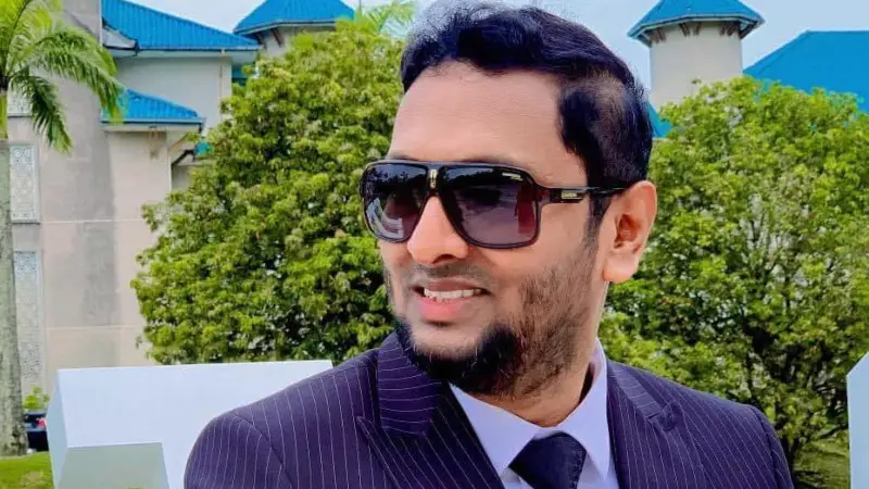 বিএনপি থেকে পদত্যাগ করেছেন ড. ফয়জুল হক