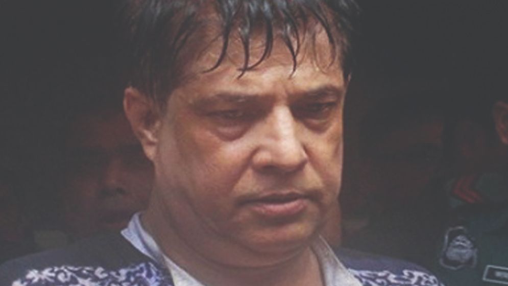 ৬০ বছর বয়সে বিয়ের পিঁড়িতে আলোচিত শিবির নাছির