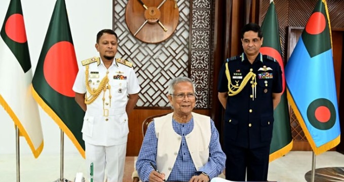 নৌবাহিনী ও বিমান বাহিনী নির্বাচনী পর্ষদের উদ্বোধন প্রধান উপদেষ্টার