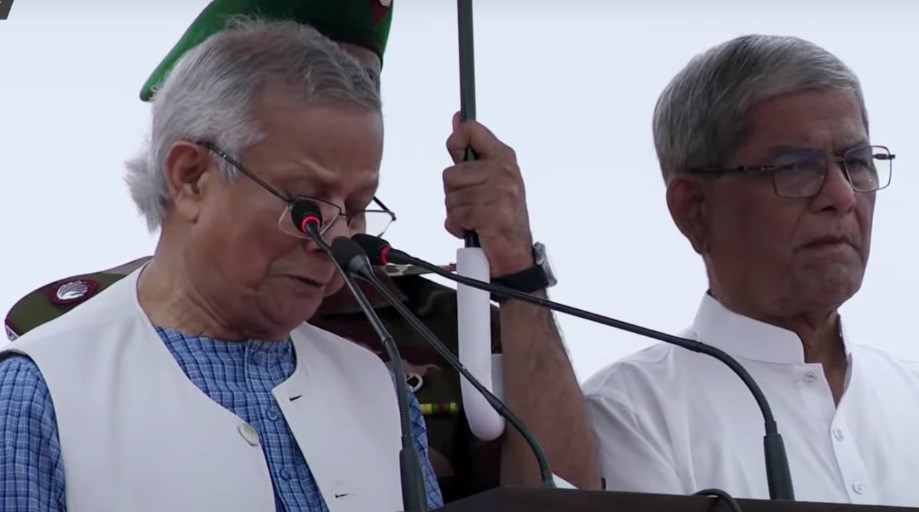 বৃষ্টিকে ‘আল্লাহর রহমত’ বললেন প্রধান উপদেষ্টা