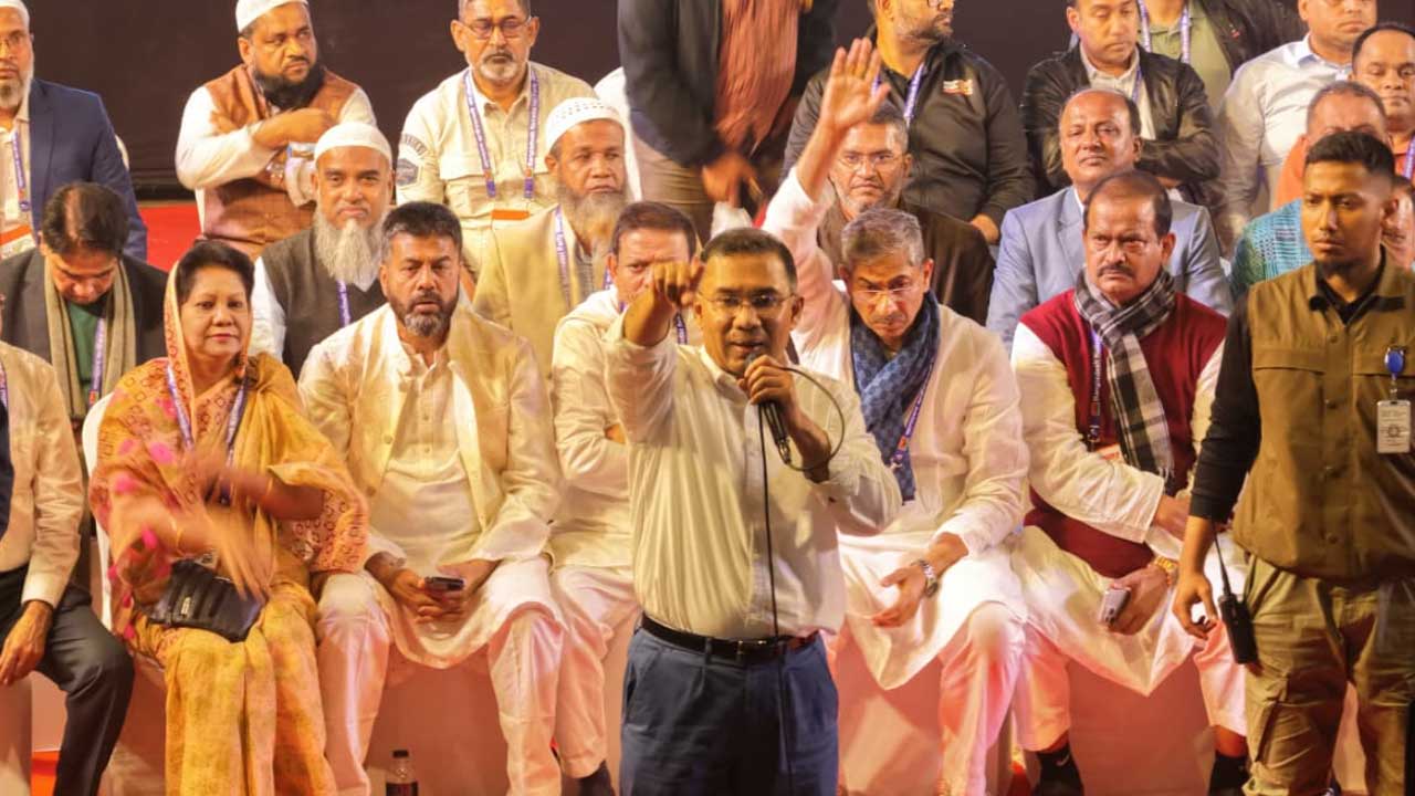 প্রতিপক্ষ নিয়ে কথা বললে জনগণের কোনো লাভ হবে না : তারেক রহমান