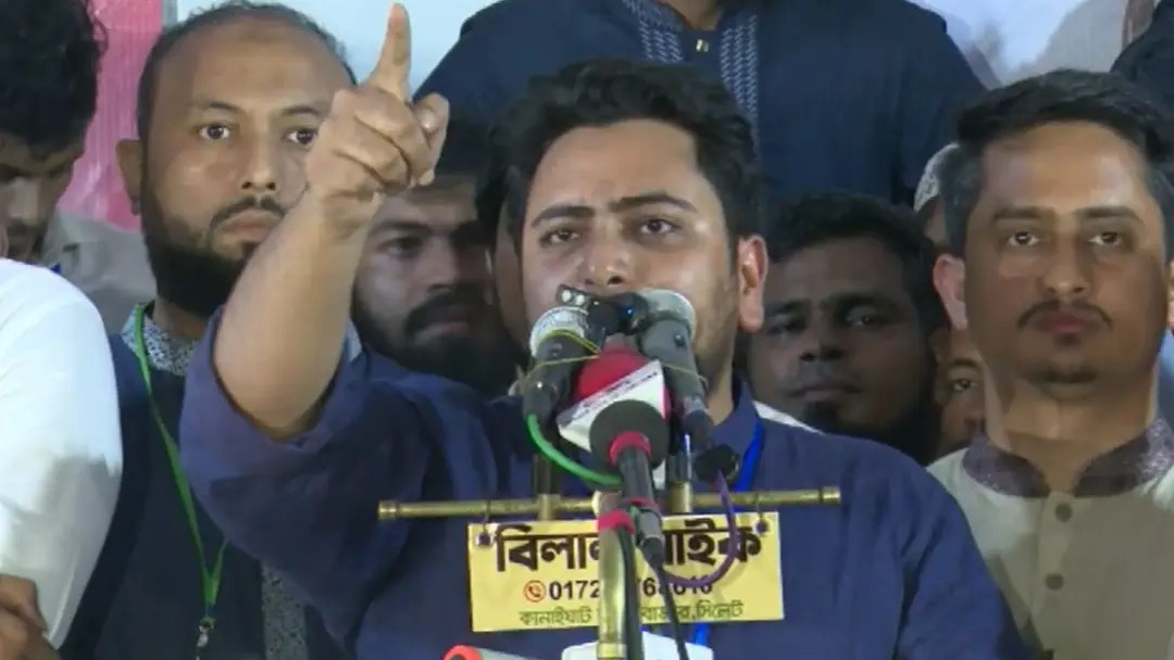 বিএনপি নব্য স্বৈরাচার হওয়ার পথে হাঁটছে : নাহিদ ইসলাম
