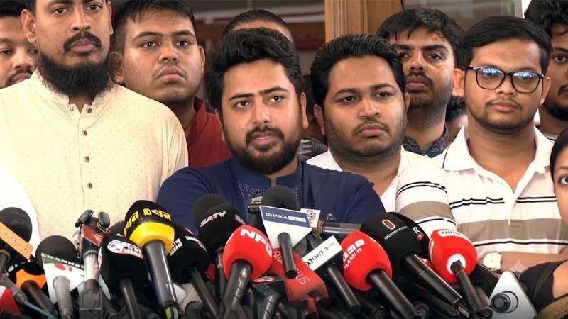 সীমান্ত হত্যা ও মোদিবিরোধী আন্দোলনের স্মৃতি না থাকায় নাহিদের ক্ষোভ