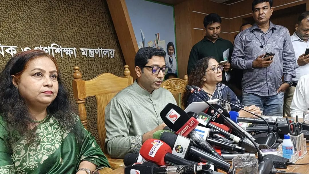 ২০৩১ সালের মধ্যে সাক্ষরতার হার ৮৬–৯০ শতাংশে নিতে চায় সরকার