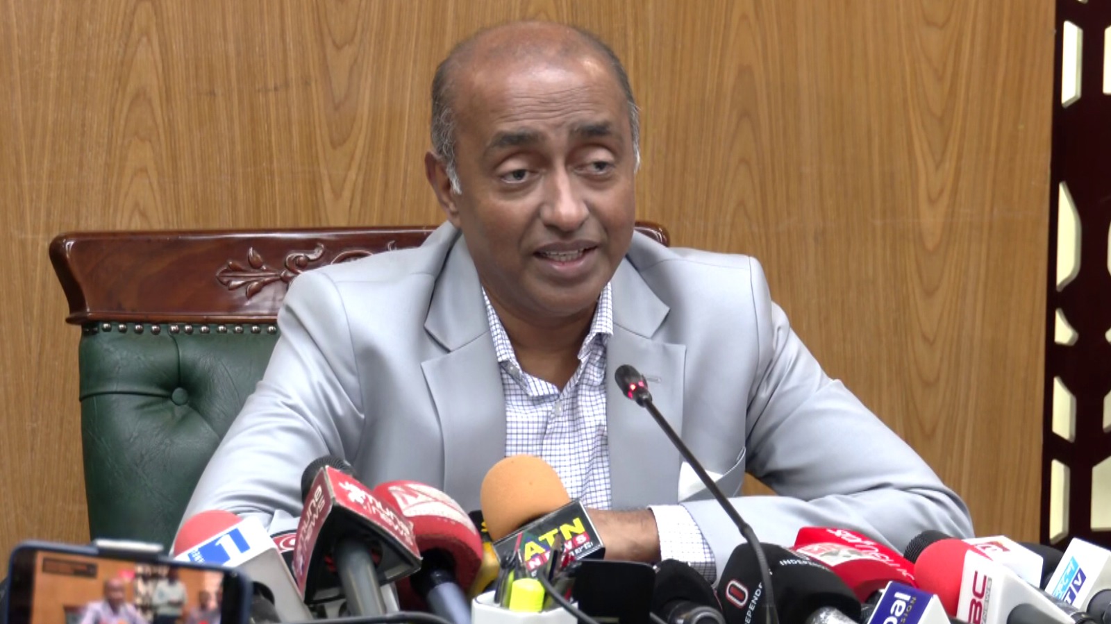 বিবাহ-তালাক নিবন্ধন ডিজিটাল হচ্ছে, কমবে বাল্যবিয়ে ও বহুবিবাহ: আইনমন্ত্রী