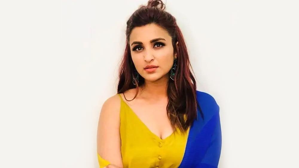 সন্তানকে রেখে কাজে ফেরার সময় তিন ঘণ্টা কেঁদেছিলাম: পরিণীতি
