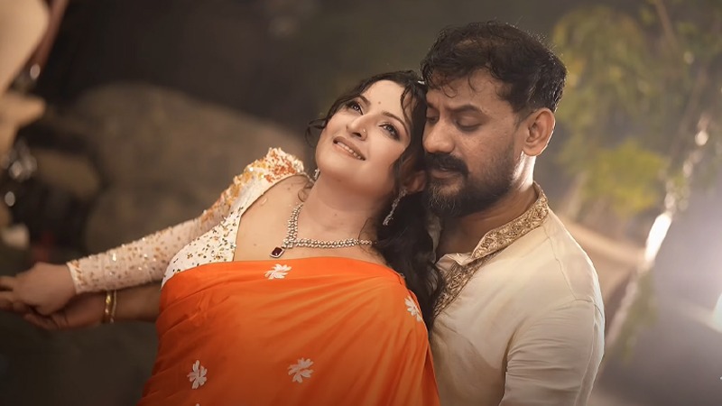 পরীমনির নাচের ভিডিও ভাইরাল, জানা গেল সঙ্গীর পরিচয়