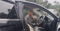 এবার গোপালগঞ্জে ইউএনওর গাড়িতে হামলা-ভাঙচুর