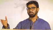 হাসিনাকে ডাকসুর আজীবন সদস্য করার প্রস্তাবে ভেটো দেওয়ায় শুরু হয় হামলা