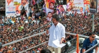 থালাপতি বিজয়ের জনসভায় পদদলিত হয়ে নিহতের সংখ্যা বেড়ে ৩৯
