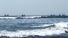 নিম্নচাপটি গভীর নিম্নচাপে পরিণত, সাগর উত্তাল