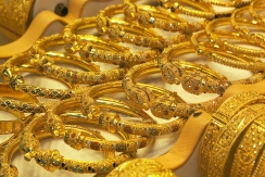 সোনার দাম বাড়লো ভরিতে ৫৪২৪ টাকা