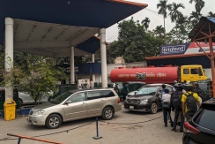 জ্বালানি বাজারে অস্থিরতা, মজুত ব্যবস্থাপনা নিয়ে উদ্বেগ