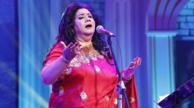 বাংলাদেশে থাকতে পেরে, গাইতে পেরে আমি গর্বিত : রুনা লায়লা