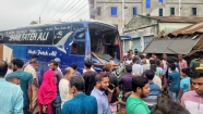 কেউ যাচ্ছিলেন প্রিয়জনের কাছে, কেউ অন্য কাজে—রক্তভেজা সড়কে এখন শুধুই কান্না