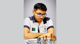 ভারতের গ্র্যান্ডমাস্টারকে হারিয়ে শীর্ষে বাংলাদেশের ফাহাদ