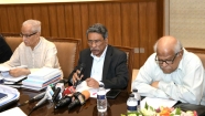৩০ জুলাইয়ের মধ্যে জাতীয় সনদে উপনীত হতে হবে : আলী রীয়াজ