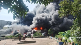 কর্ণফুলী ইপিজেডে ভয়াবহ আগুন